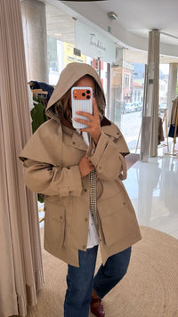 Parka com capuz removível