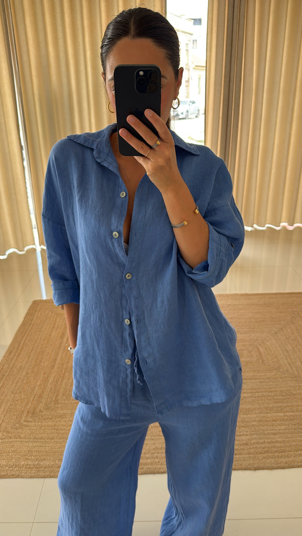 Conjunto de linho azul céu