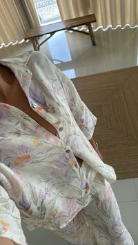 Conjunto de linho florido