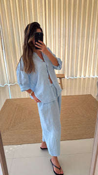 Conjunto linho mom fit azul bebé