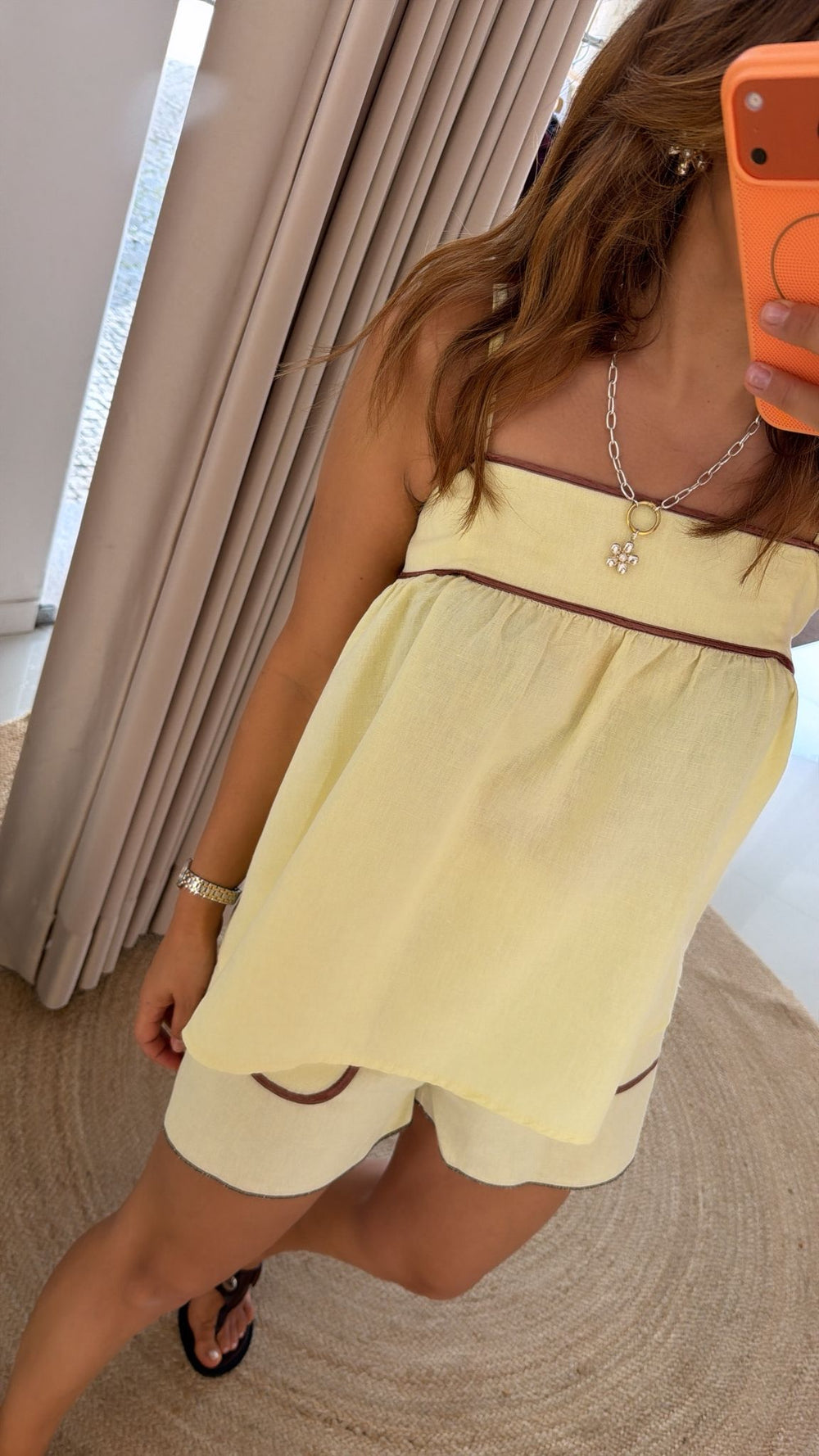 Conjunto linho amarelo