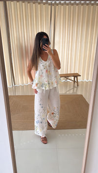 Conjunto de linho florido