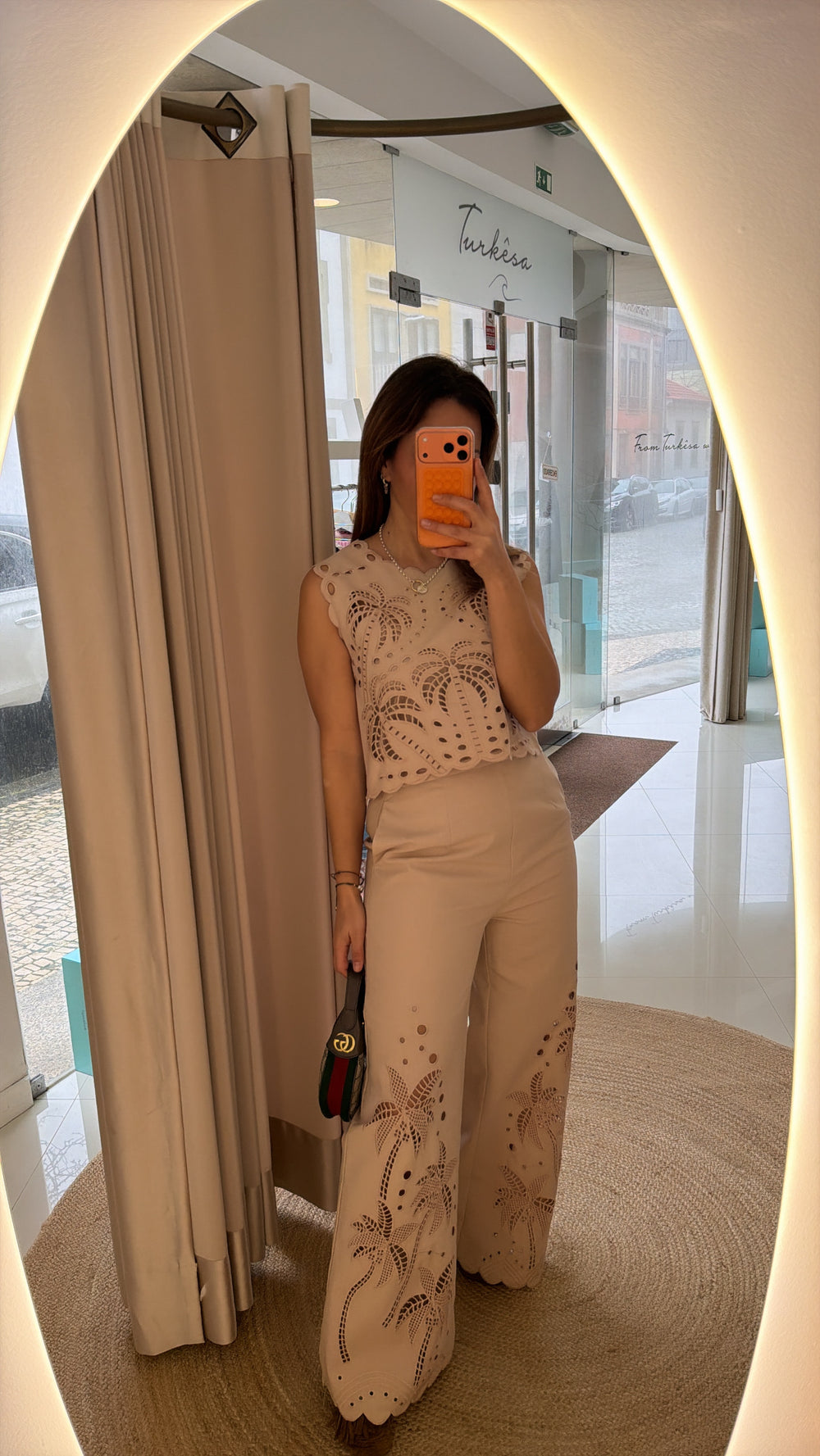 Conjunto bordado