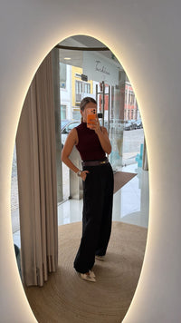 Calça Preta de Perna Larga