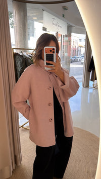 Casaco em Lã com cachecol rosa bebé