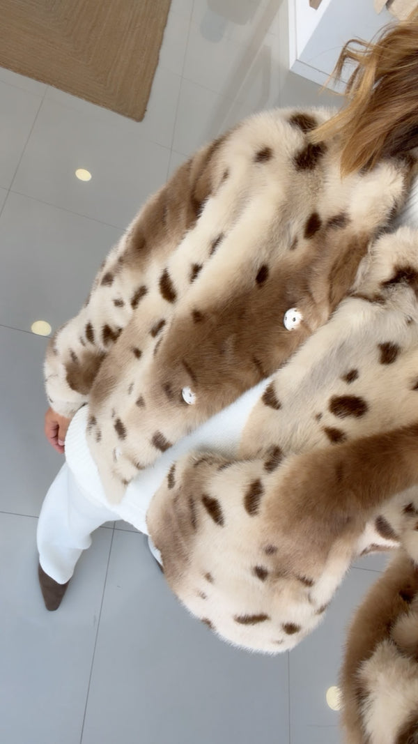 Casaco de Pelo Leopardo