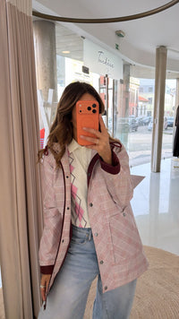 Parka Impermeável aos Quadrados Rosa
